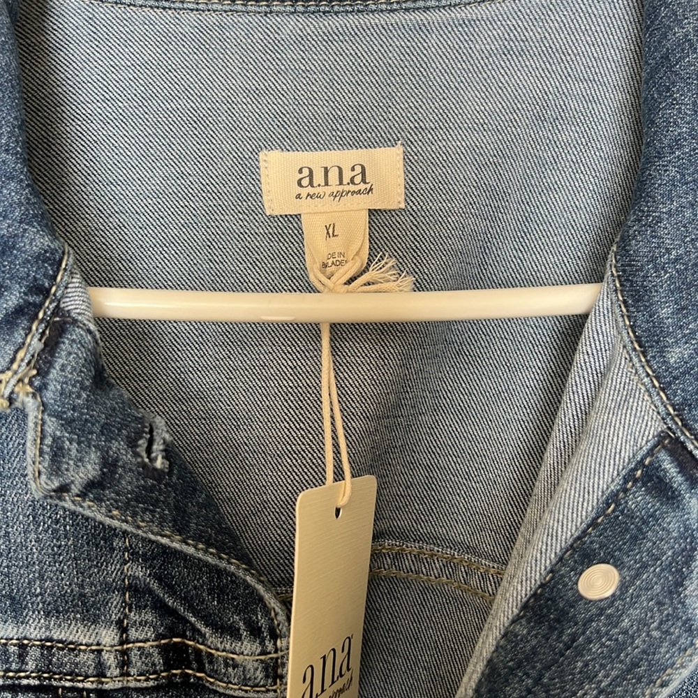 Distressed, denim jacket. - Picture 4 of 6